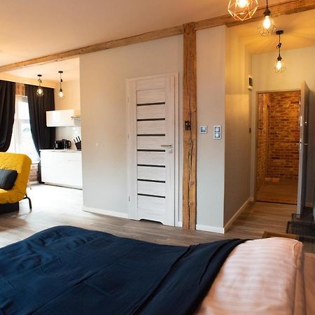 Apartament Antresola Fabryczna Зелёна-Гура Экстерьер фото